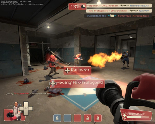   Team Fortress 2    -  4